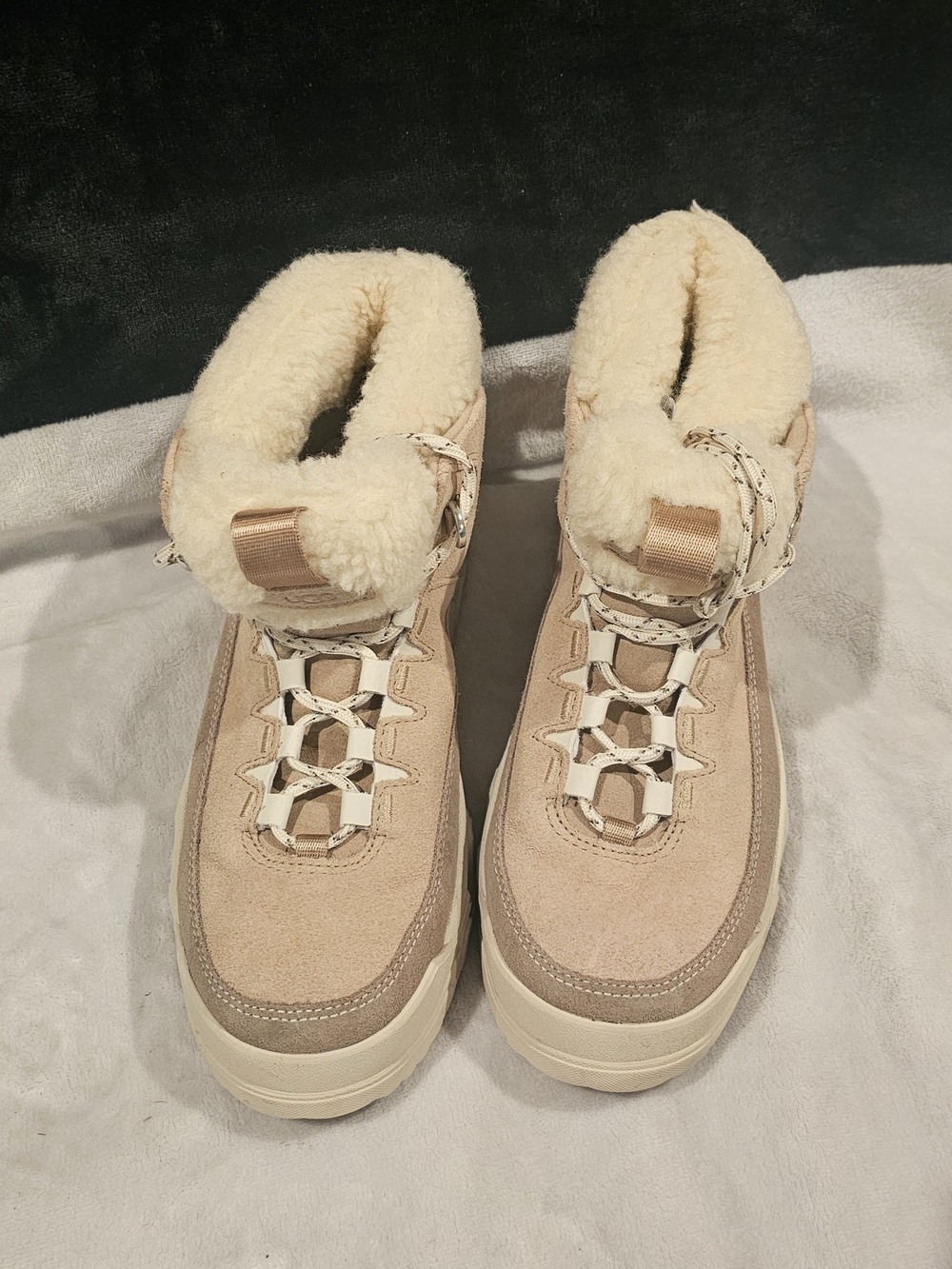 UGG Women's Cream Suede Shearling-Lined Lace-Up Boots - Picture 2 of 3